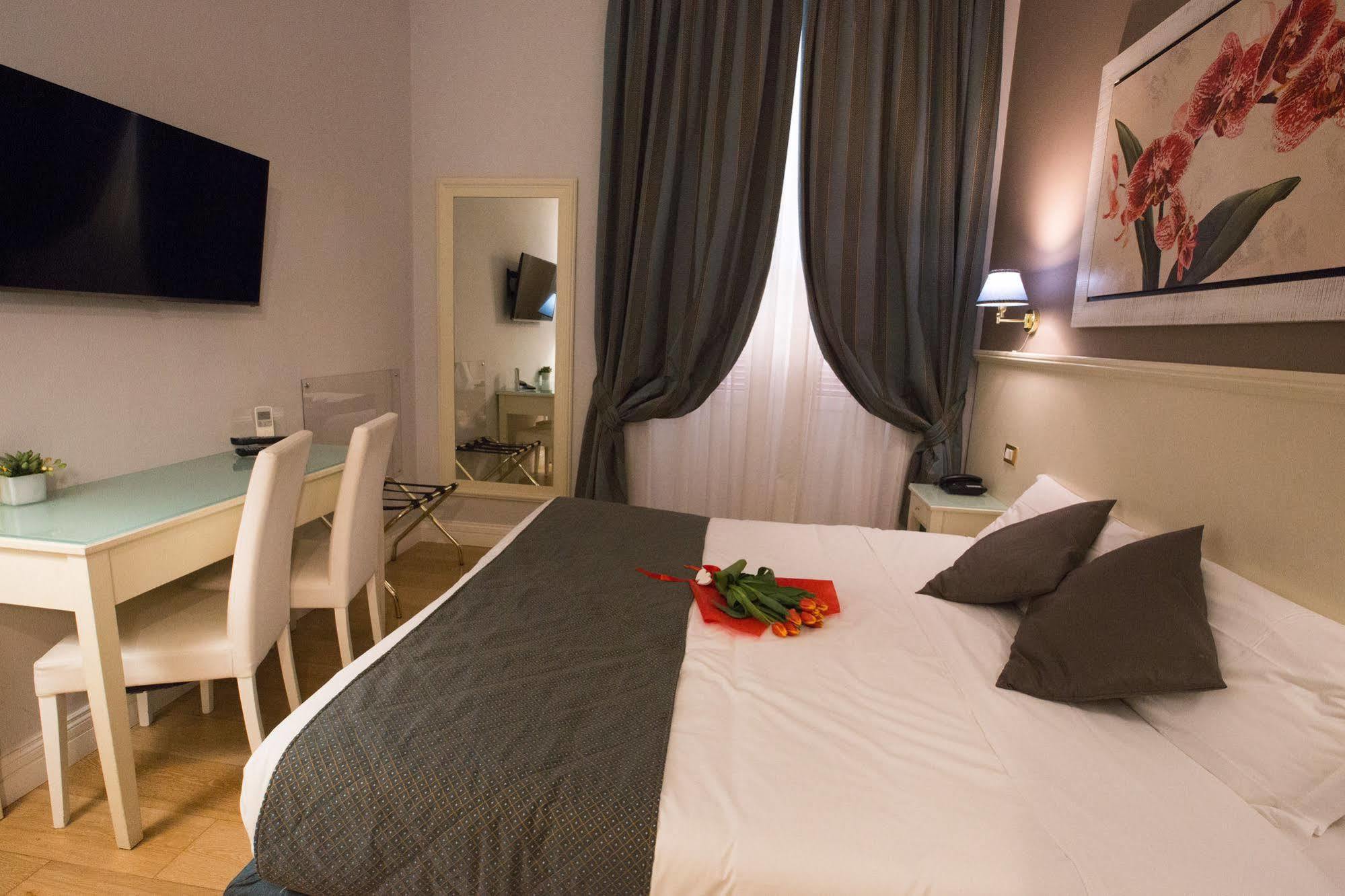 Domus Castrense Bed & Breakfast Rome Exterior photo